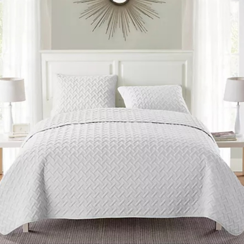 New VCNY HOME 3 PIECE BASKETWEAVE EMBOSSED NINA QUILT FULL/QUEEN NWT